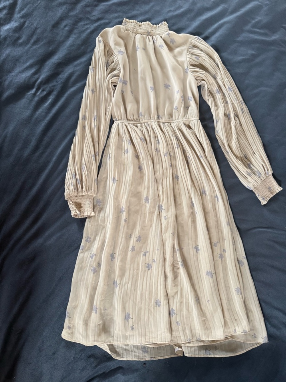 Oak and Forth Cream Floral Smocked Neck Long Sleeve Midi Dress